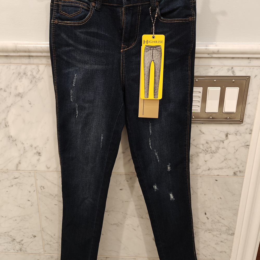 NWT Distressed High Rise Dark Blue Skinny Jeans Size 24 1822 Denim